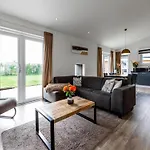 Schaelsbergerbosch - Fireplace & Sauna Prázdninový dům *