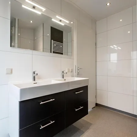 Luxurious With Outdoor Sauna Holiday home Bemelen